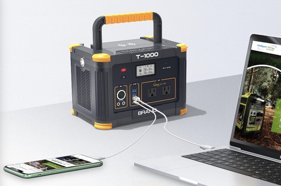 comprar Desfrutando de uma viagem de RV 288Wh Camping Estação de energia portátil para atividades ao ar livre e recreativas Fabricação em linha